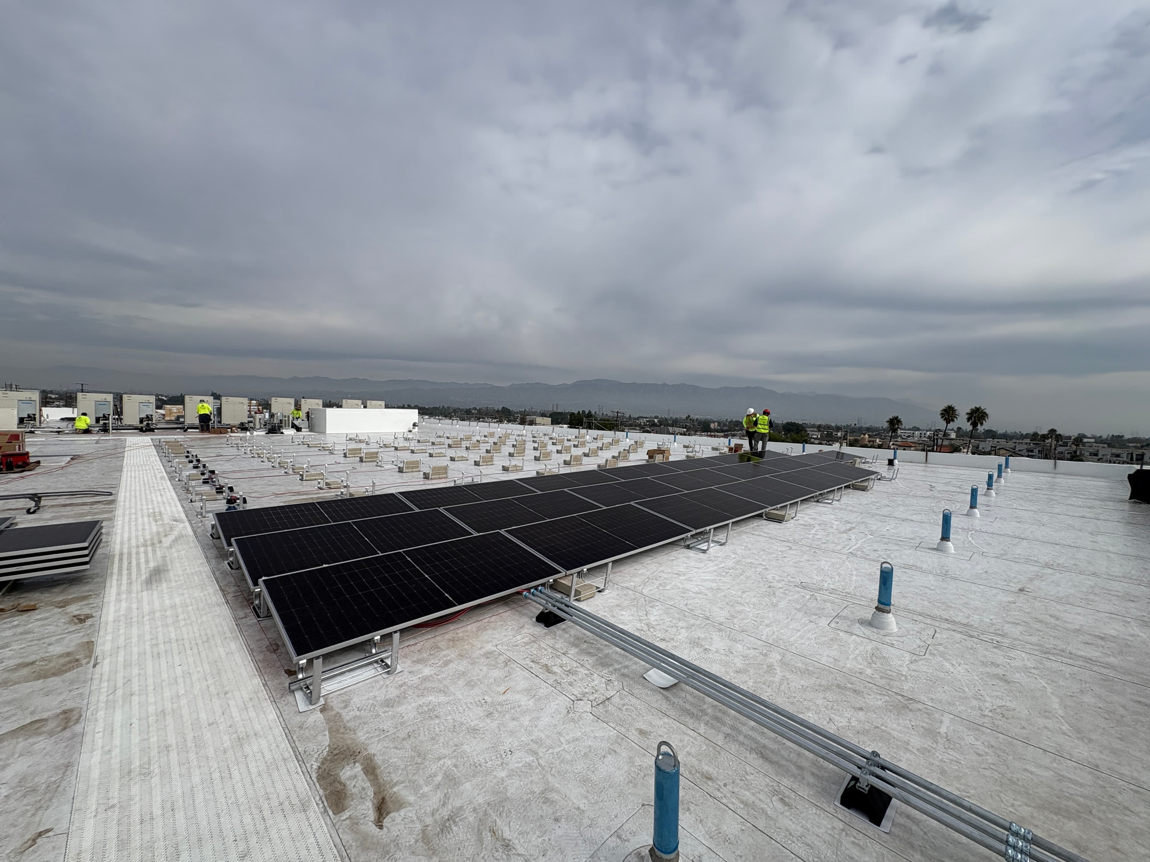 Commercial rooftop solar in San Diego