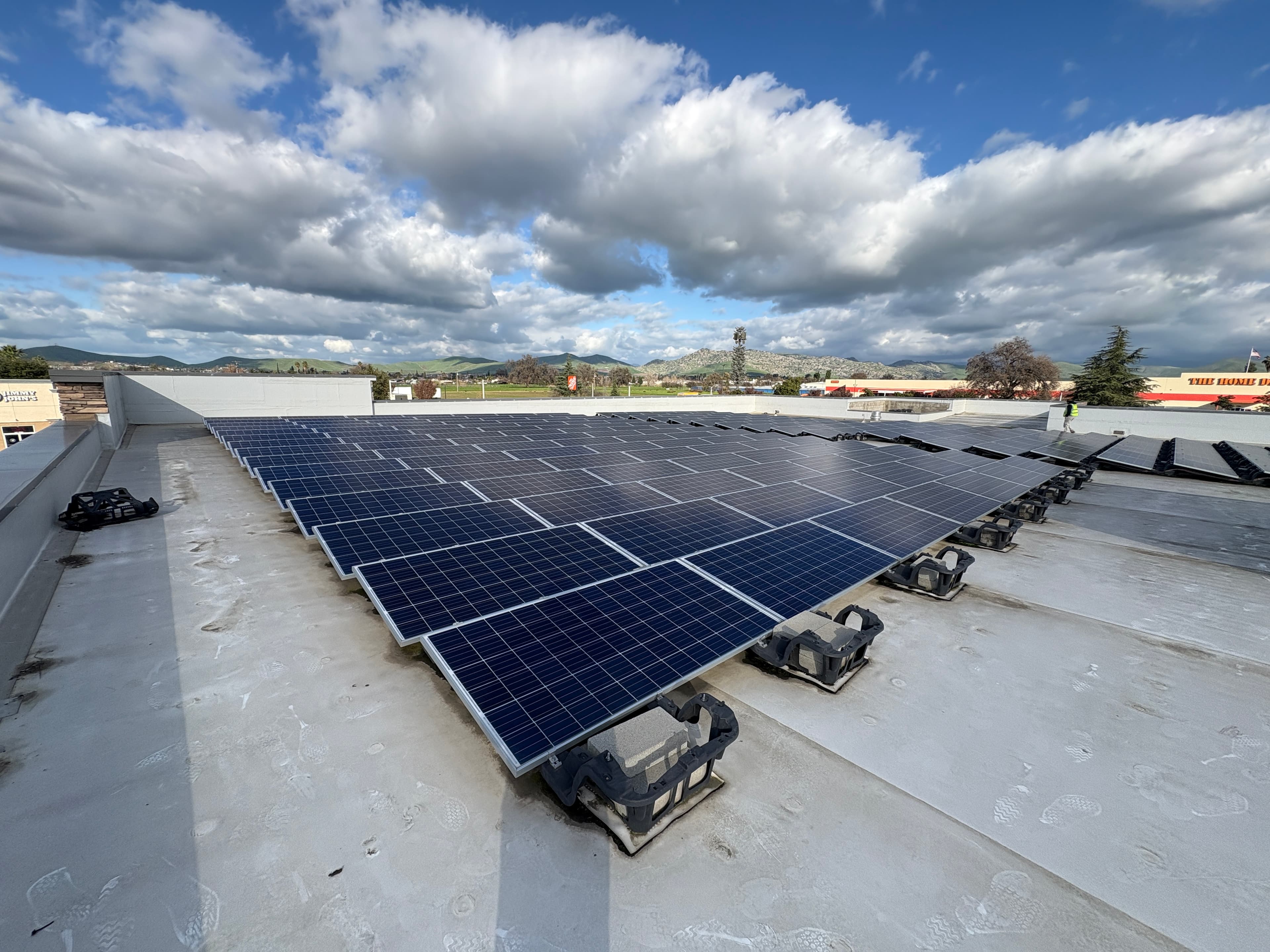 Commercial solar O&M